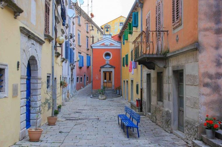 Gina * Labin (Istria)
